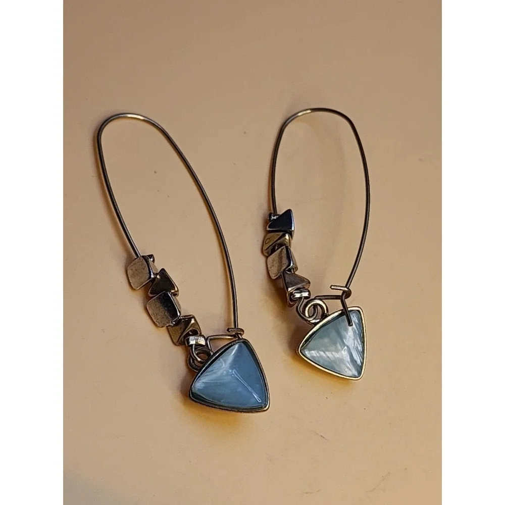 Vintage KENNETH COLE REACTION Signed Aqua Gold & Silver Tones Dangle Earrings